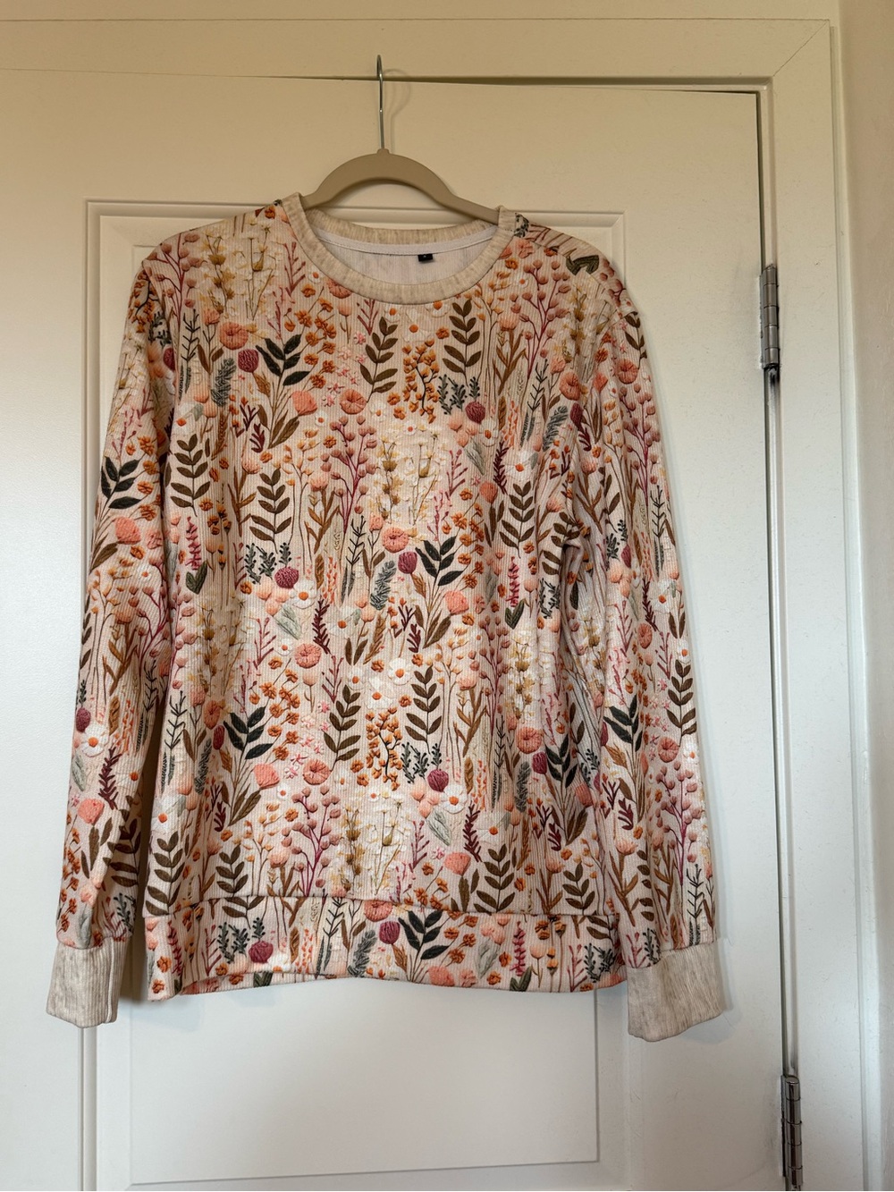 Women's Floral Crewneck Sweatshirt - Pink Cream Floral